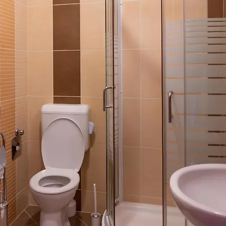 Szent Imre Apartman Veszprém Exterior foto